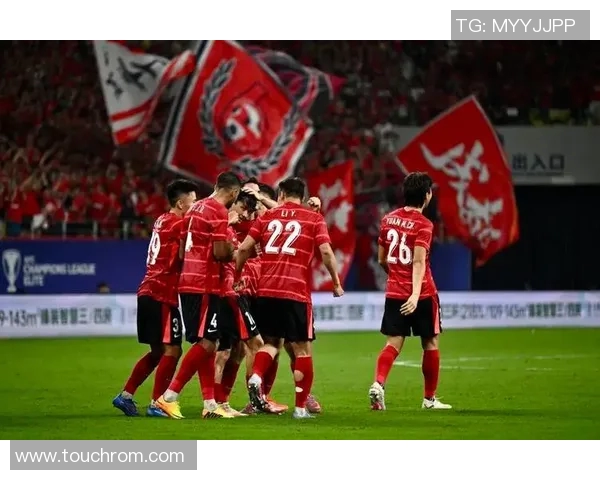 亚冠足球联赛精彩回顾与未来展望：亚洲足球的荣耀与挑战